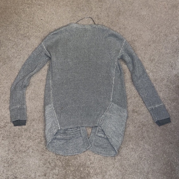 LULULEMON Gray Sweater - Picture 3 of 4